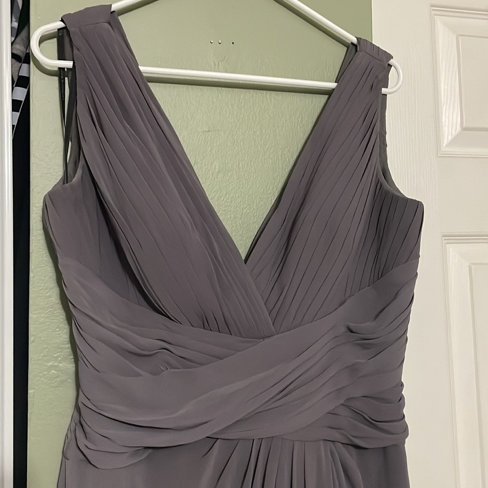Watters & Watters Beautiful Gray Bridesmaid Dress, Size 15, Cups Sewed In - Picture 3 of 11